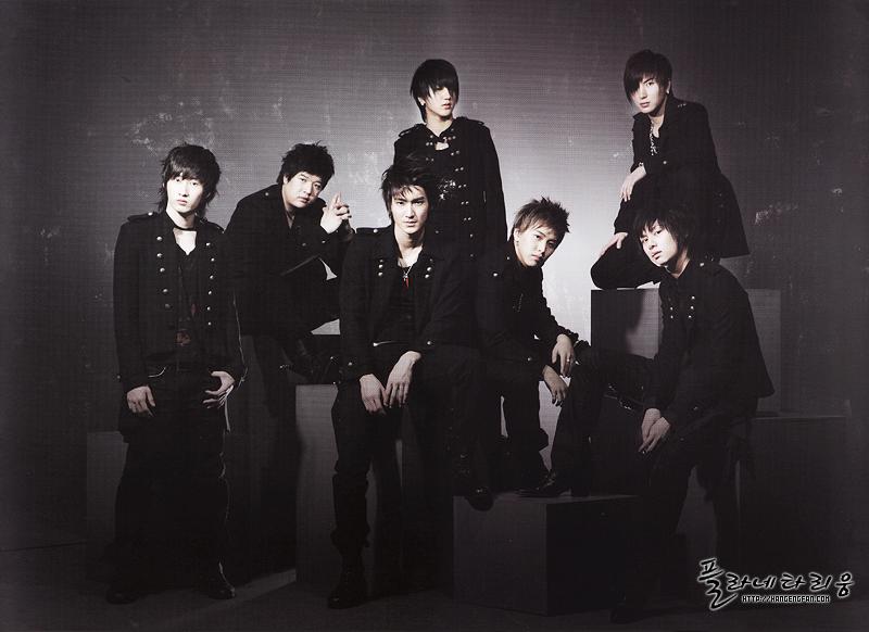 [pics ]some pics of suju and the super show Aa1810