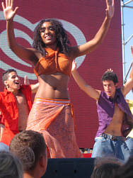Photos NRJ Party Tour - 2004 - Nadine16