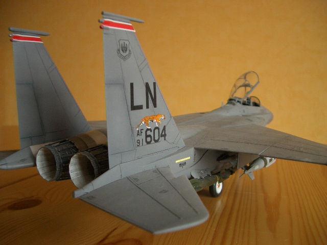 F15E STRIKE EAGLE REVELL 1/48 Cimg2226