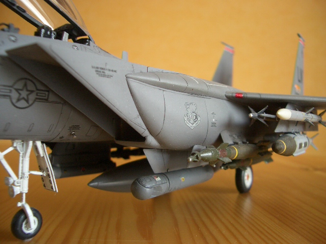 F15E STRIKE EAGLE REVELL 1/48 Cimg2230