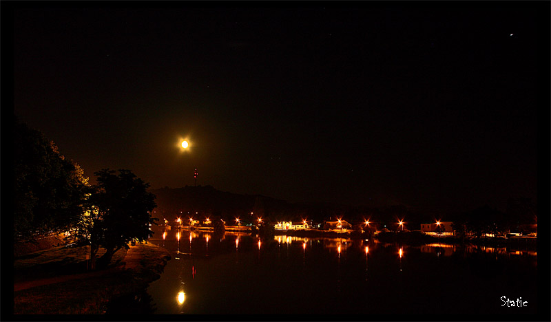 vichy by night Allier10