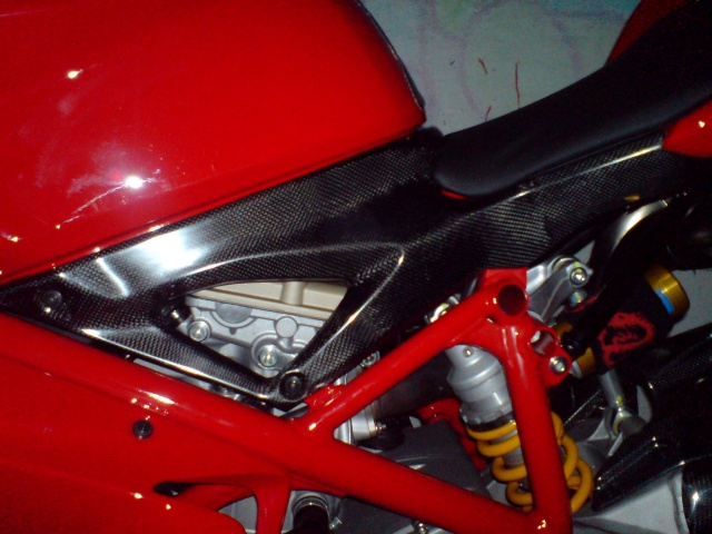 Ducati 1098 R Dsc00017