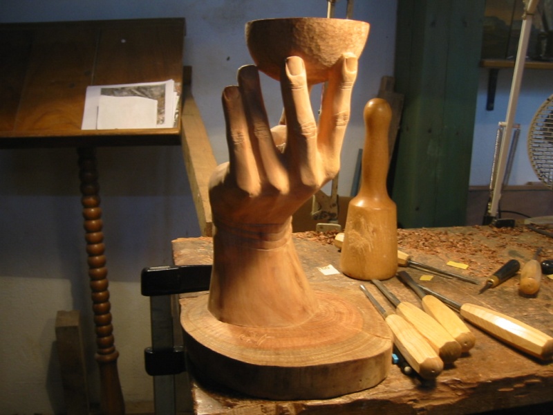 naissance d'une sculpture en caoba Grenou18