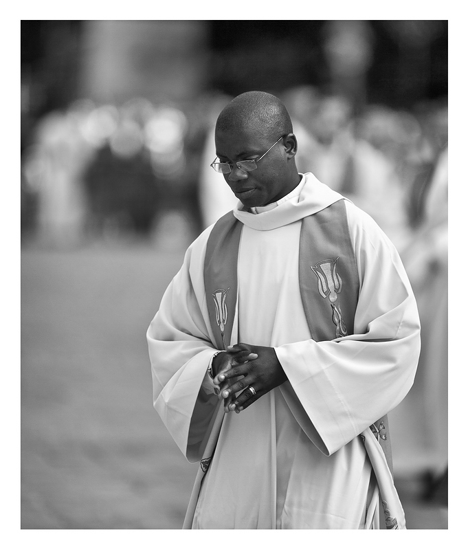 Ordinations de prêtres à Notre-Dame 20120680