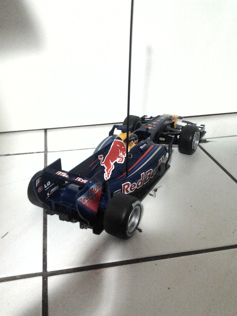 Red Bull RB6 von Dickie Toys  2011-114