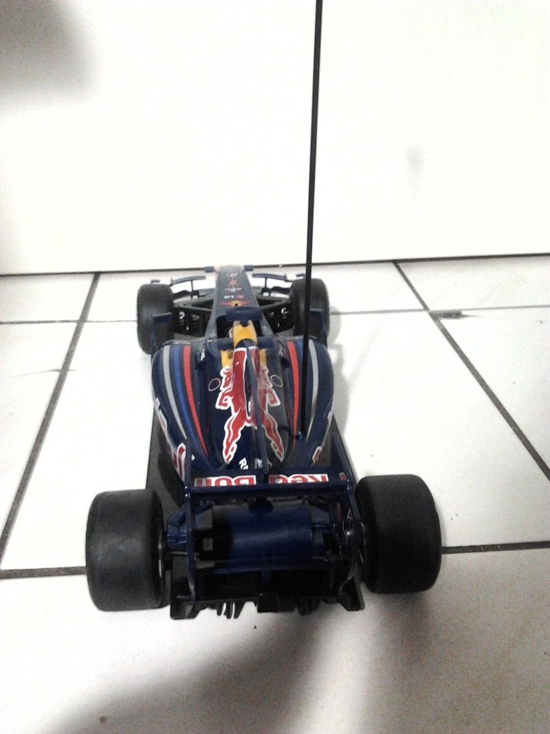 Red Bull RB6 von Dickie Toys  2011-115