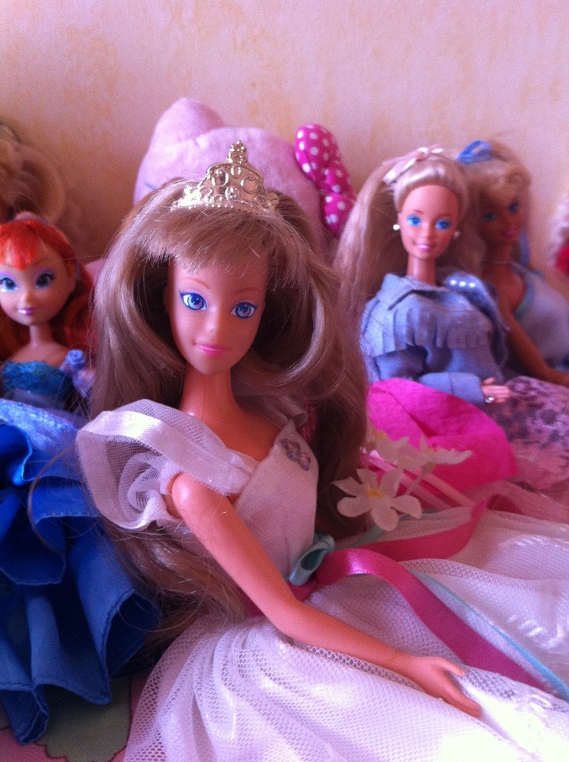 Ma collection sur les poupées Princesse Sissi de LANSAY Img_9225