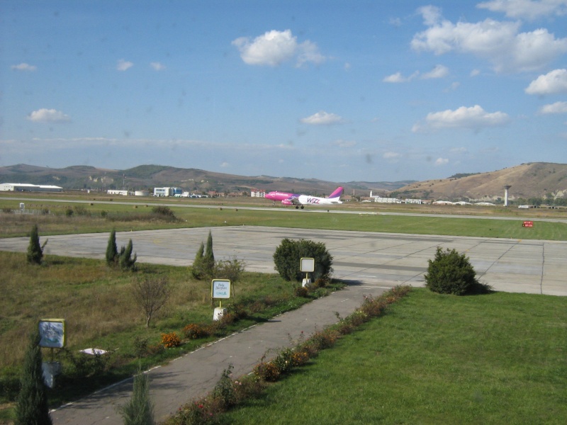 Aeroportul Targu-Mures (Transilvania) - 2008 - Pagina 5 Img_1212
