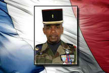 Hommage aux soldats français tué(es) en Afghanistan Capora14