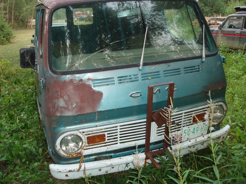 Does a 1968 GMC Handi Van really exist ? 00911