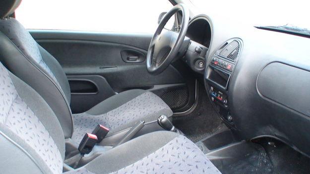 TRES BELLE CITROEN SAXO 1,5D SOCIETE FAIBLE KILOMETRAGE Saxo_i10