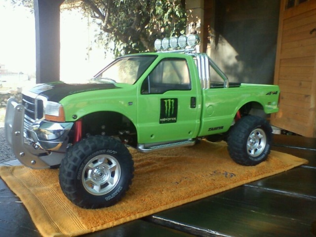 Mi antiguo Tamiya F350 High-Lift escala 1.9 222