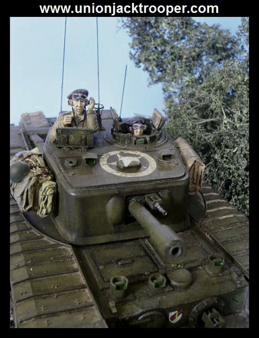 "Cote 112" Dio Churchill Mk.VIII terminé P1030333