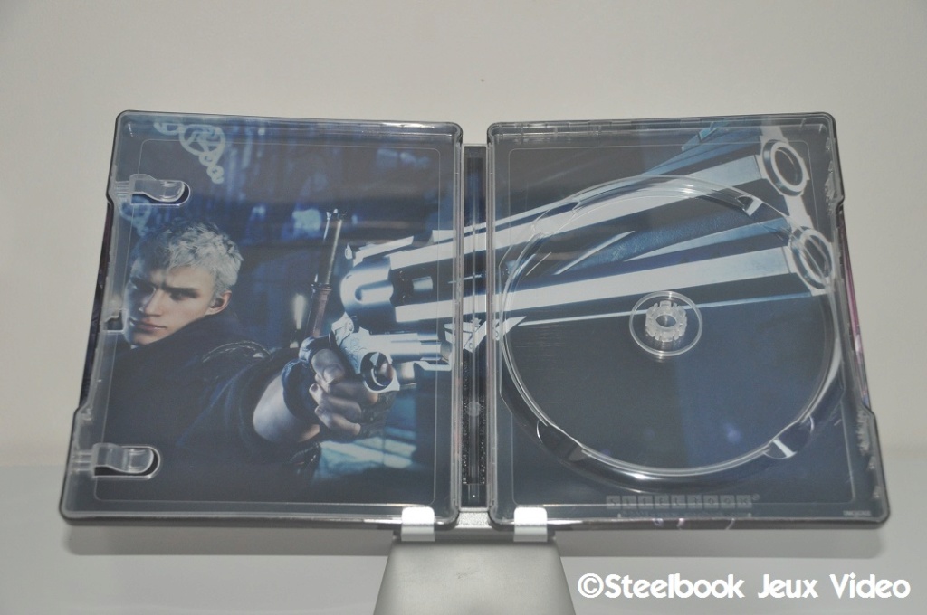 Devil May Cry 5 - Edition Deluxe Big_ar26