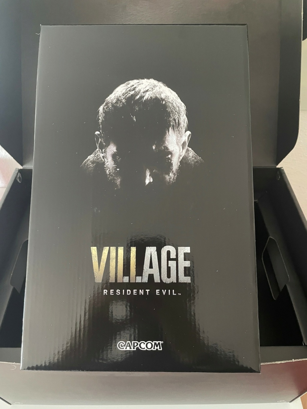 unboxing - Resident Evil Village (Steelbook) Image114