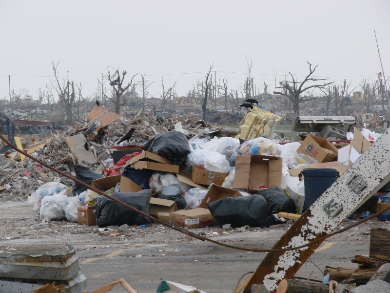 MAJ de Joplin après la tornade  54650510