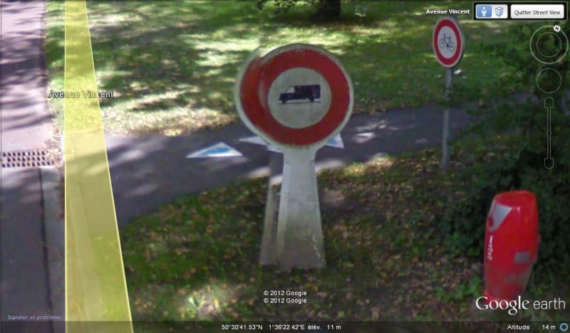 STREET VIEW : les bornes et les plaques Michelin Michel12