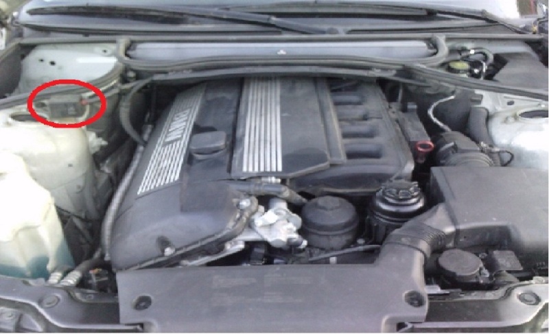 [ BMW e46 320i an 1999 ] changement de batterie (résolu) Modif210