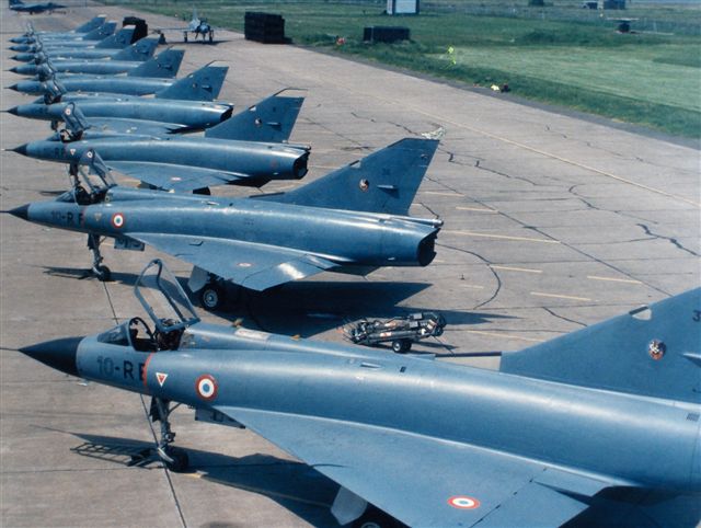 Mirage III C ( hobby boss 1/48) Ligned10