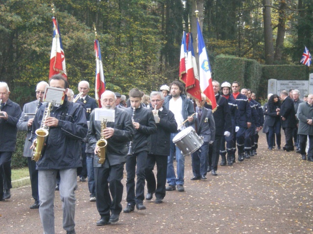 Cérémonie du 11 Novembre sur ma Commune. Imgp3819