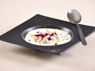 chlodnik (soupe froide debetterave et de yaourt)(pologne) Photo-10