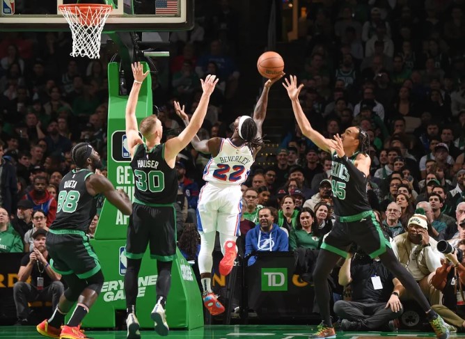 Post Game - Celtics vs. 76ers - Friday, December 01 (W) Scree438