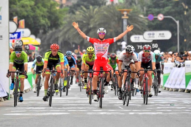 TOUR OF HAINAN  -- CHINE --  23 au 31.10.2018 Dqgcix10