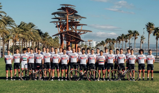 UAE  TEAM EMIRATES Uae13