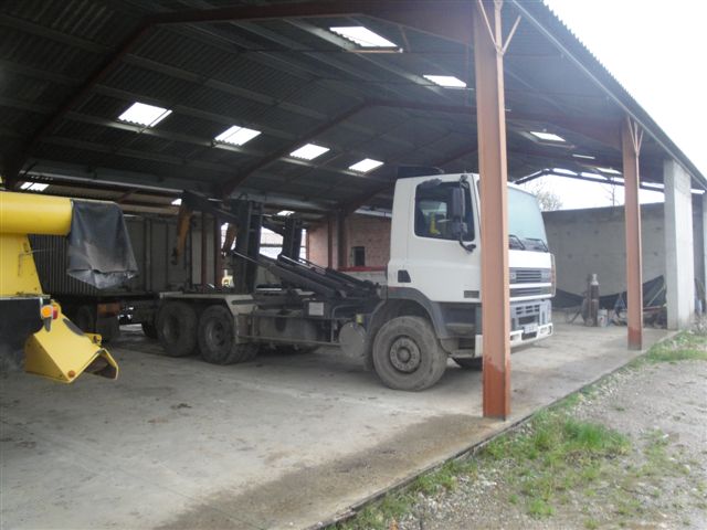 Vends camion 6*4 polybenne Dsc01411