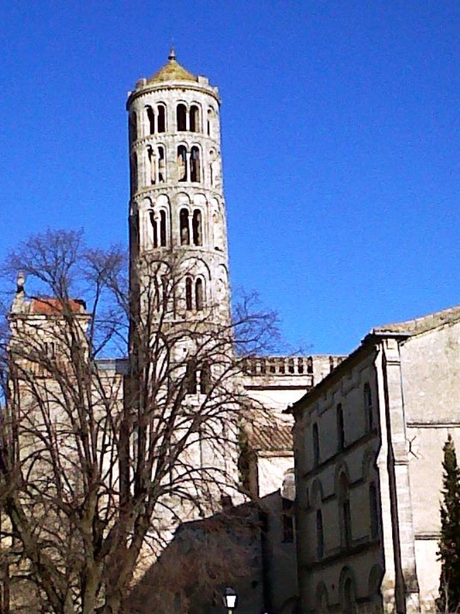 Un petit tour d'Uzès Img-2014