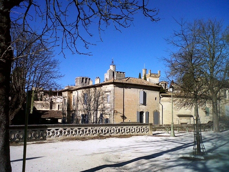 Un petit tour d'Uzès Img-2017