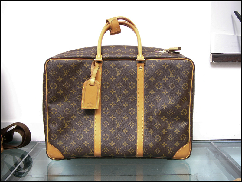 Vuitton Monogram - Page 2 Cirius10