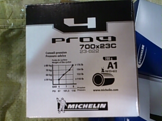 100%新，MICHELIN PRO 4 RACE 公路單車外胎  2012-155
