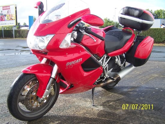 une vie de motocycliste c'est pas rien Ducati10