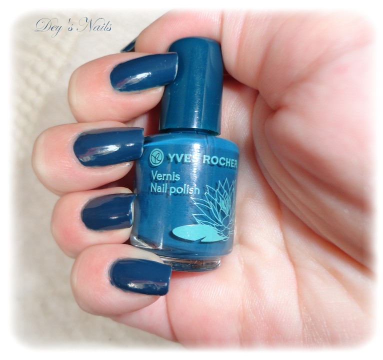 Vernis (Yves Rocher) avec swatch Swatch12