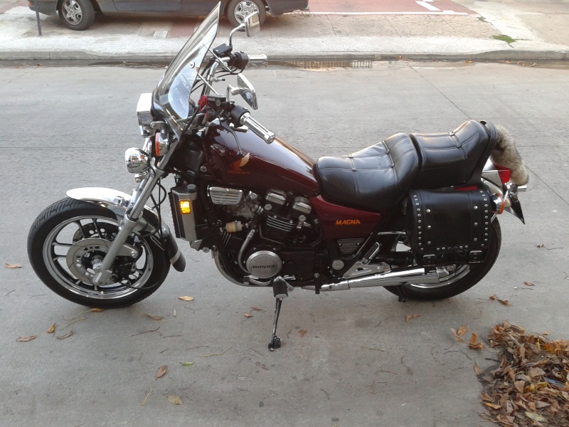 Honda Magna VF 700 Magna110