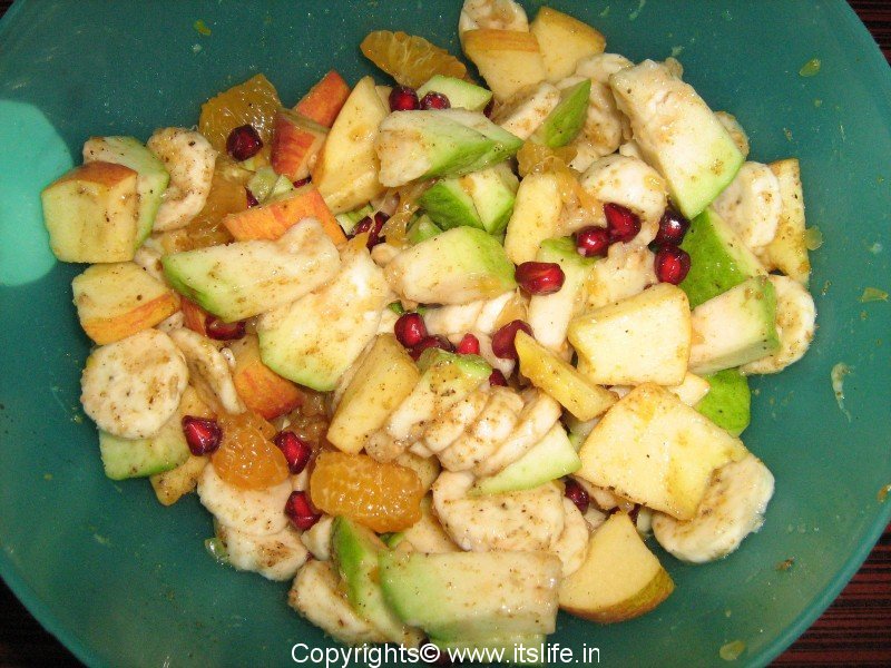 Ramzan Special Recipes.."Fruit Chaat" 10730710