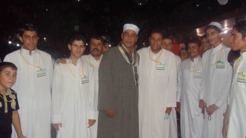 صور طلاب المدرسه مع القارئ الدولي محمد الطاروطي/رمضان2011 Dsc00416