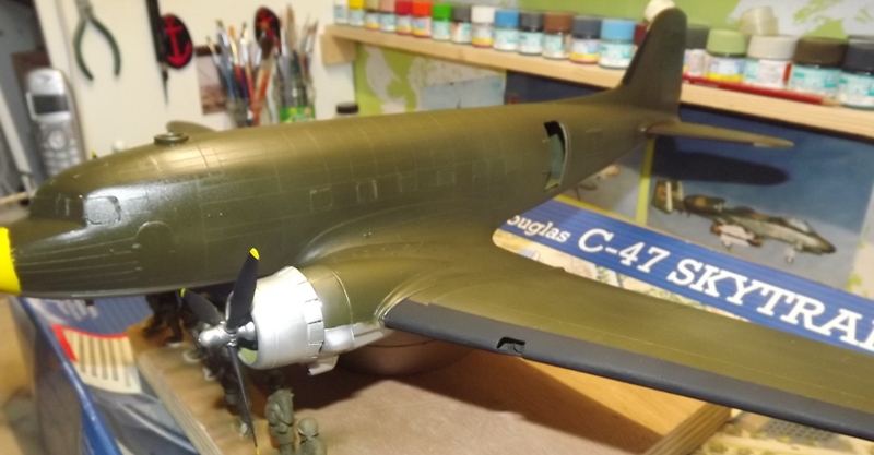 C-47 REVELL 1/48 Finiti12