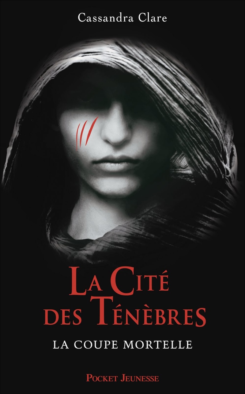 CLARE Cassandra  - LA CITE DES TENEBRES - Tome 1 : La coupe mortelle  Lacite10