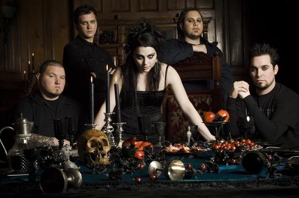 le groupe Evanescence  Evanes10