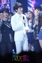 [PICS] 2012.06.18 – Inkigayo Photos Officielles – MC Woohyun 12061813