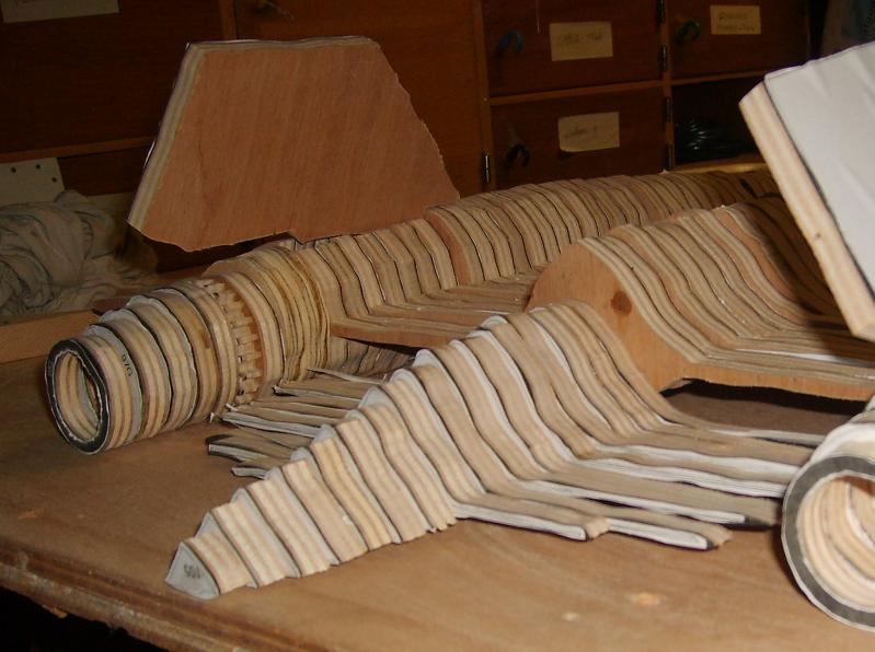 Papercrafts en bois de Fred666 -ou des sculptures grâce à Pepakura... M610