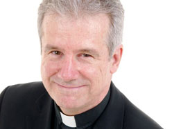 Mgr Christian Lépine succède au Cardinal J.-C. Turcotte dans le Diocèse de Montréal ! 20120310
