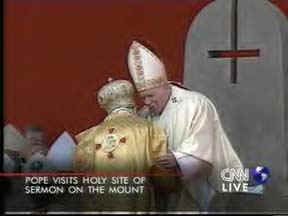 Le Pape Jean-Paul II, un sataniste ? Etj8o110