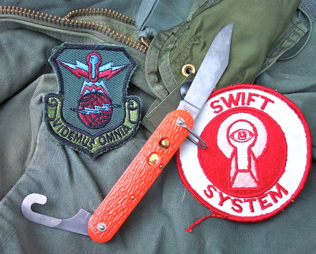 Speed, MA1 Jacket  and Camillus survival Knife... Dcp_1410
