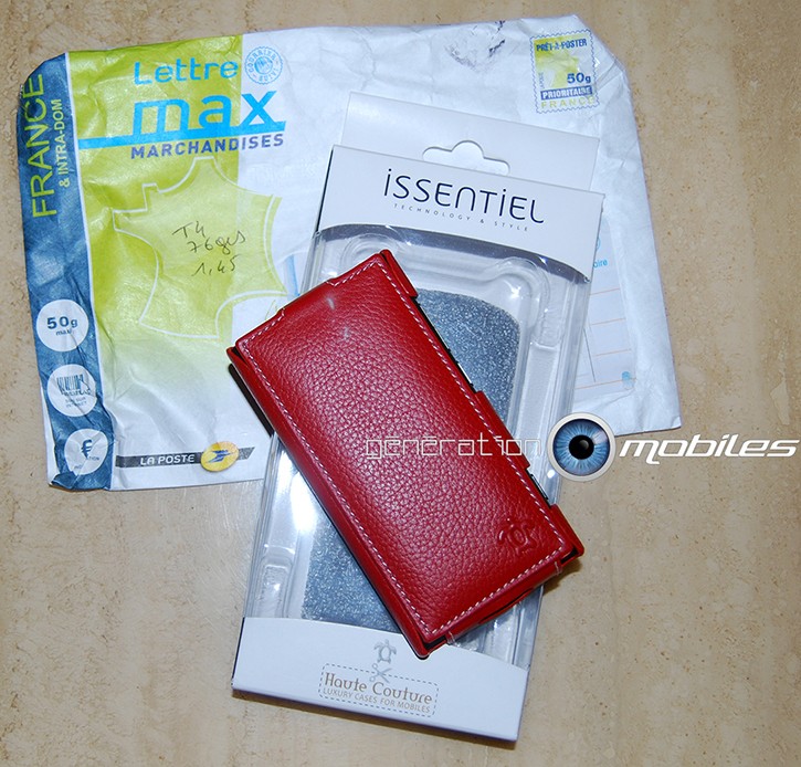 [ORDICA-STORE] Housse Issentiel - étui cuir volet ouvrant "Tradition Ultra Mince" rouge grainé Nokia Lumia 800 Dsc_0016