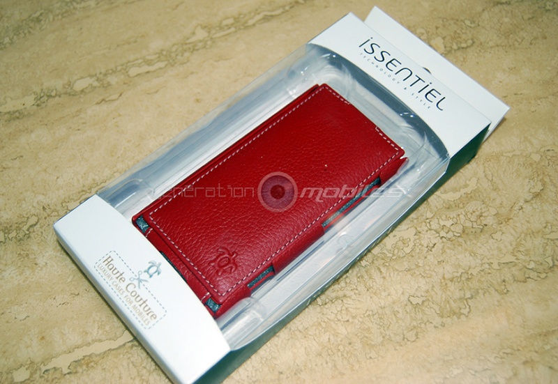 [ORDICA-STORE] Housse Issentiel - étui cuir volet ouvrant "Tradition Ultra Mince" rouge grainé Nokia Lumia 800 Rec110