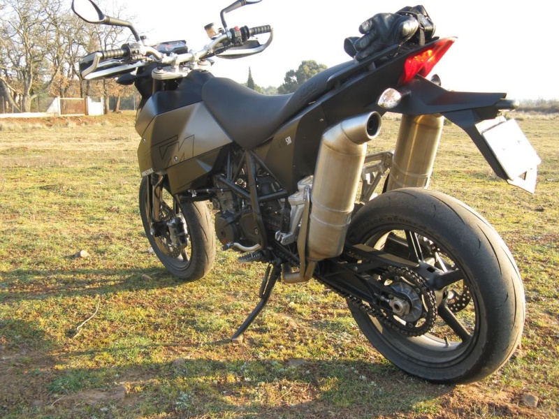 Et un p'tit nouveau en KLR 650 supermot'! - Page 2 Img_2512