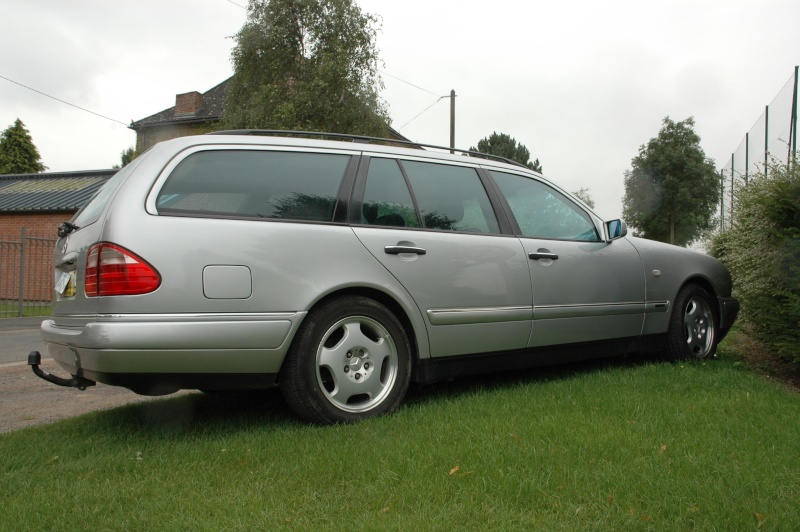 vds mercedes  classe E 220 cdi  avantgarde break de 1999, 246000 kms. Dsc_6010